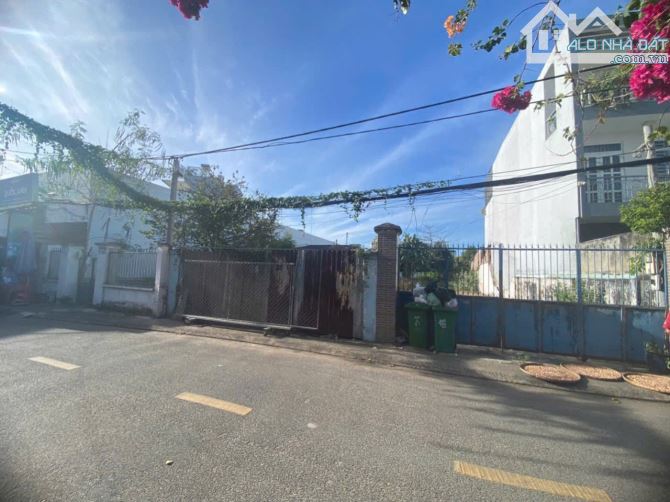 Bán gấp lô đất 12m x 42m đường 102 Man Thiện, Tăng Nhơn Phú A - 500m2 - 1