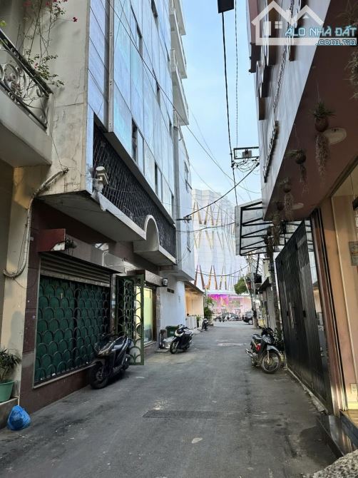 Siêu Phẩm 16PN CHDV HXH 197B Hoàng V Thụ Phú Nhuận DT 10x11 5lầu HĐT 63tr/Th giá 25 tỷ TL - 1