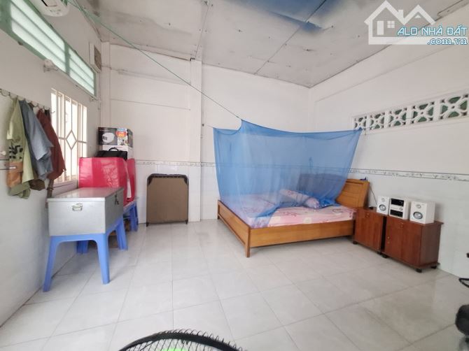 Chủ cực gấp bán nhà hẻm OTO ngay Vincom Lê Văn Việt - 1