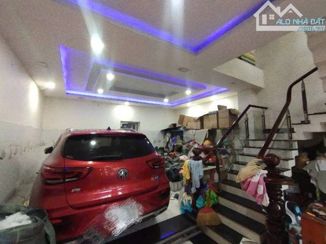 Bán Nhà 5 tầng MT đường HÀ HUY GIÁP, phường THẠNH LỘC ,Q12. dt 83m²(6x13).Đường 40m - 1