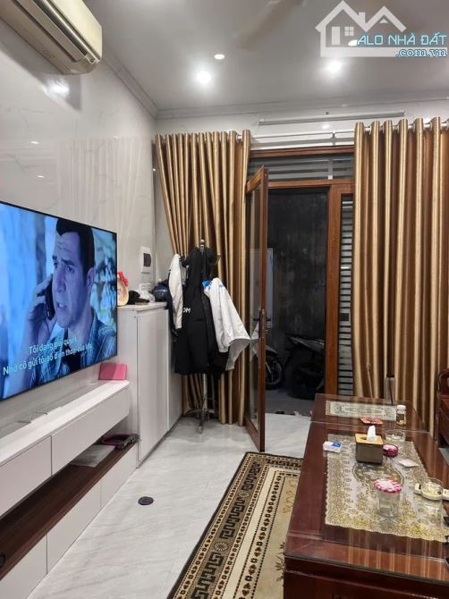 Cực Hiếm. Bán Nhà Ngọc Lâm 24/28m mặt tiền 3.6m 2 tầng mới đẹp chỉ hơn 4 tỷ - 1