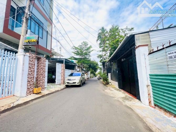 BÁN LÔ ĐẤT MẶT TIỀN XUÂN DIỆU, KHU BVTP, 4,7x18m, ĐÔNG NAM, zá chỉ 5 tỷ. - 1