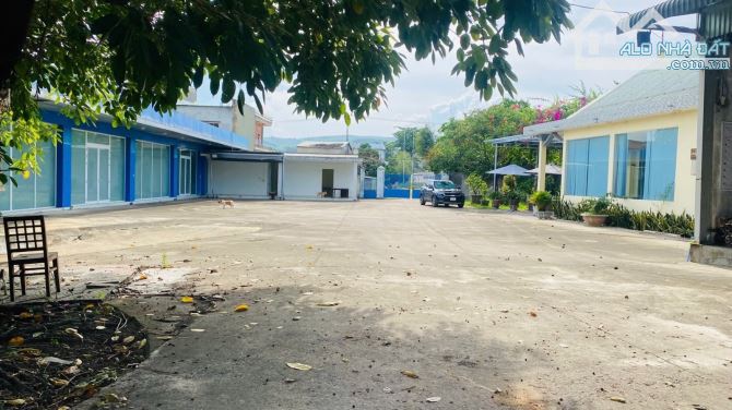 💥💥 LÔ GÓC 3 MẶT TIỀN , GẦN CẦU TUÝ LOAN , MẶT TIỀN QL14B ,CÓ XƯỞNG SẴN , SỔ ĐỎ RÕ RÀNG - 1