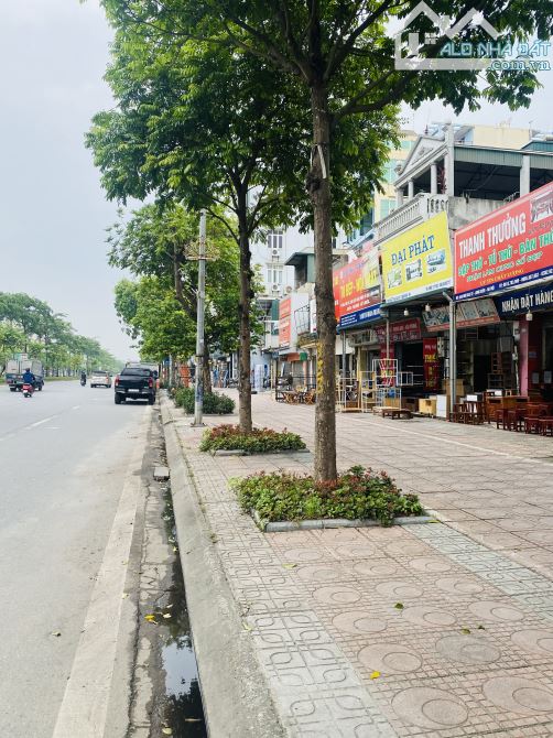 Vip ! Bán Đất Mặt Phố Ngô Gia Tự DT:183m2 MT:9,7m2 . Kinh Doanh Đỉnh , Đầu tư , Ô tô tránh - 1