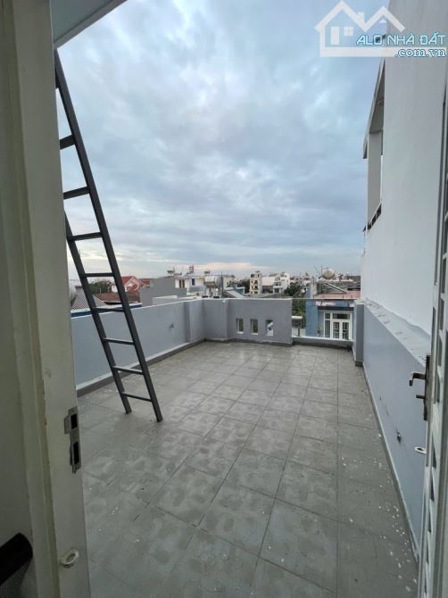 Bán nhà Vườn Lài An Phú Đông gần Sơn Ca 8, hẻm 6m, 5 x 13 x 4 tầng, 6.5 tỷ - 1
