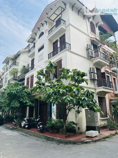 Bán nhà Linh Đàm, 75m2, lô góc 2 mặt đường ô tô tránh, view vườn hoa. Cực đẹp! - 1