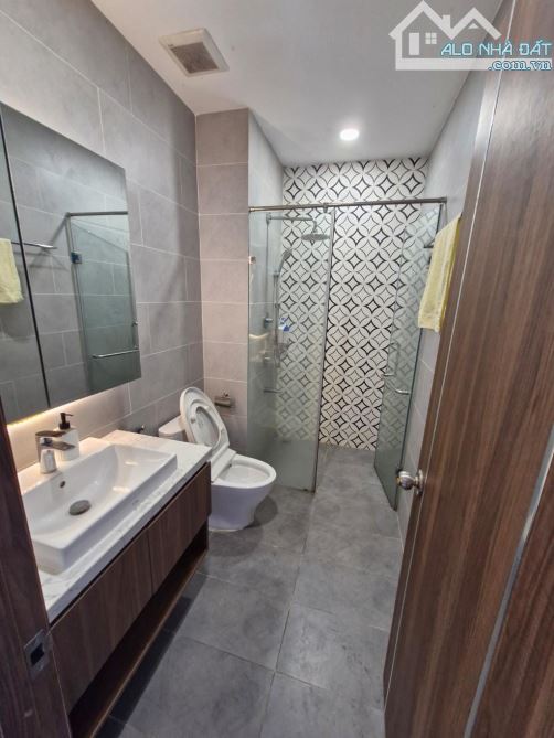 Nhà hẻm xe tải 5x17m, 4 tầng đường Trần Xuân Soạn - Giá 11 tỷ - 1