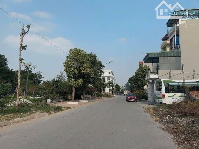 BÁN ĐẤT  THUẬN THÀNH, BẮC NINH. 75M2 * MT 4,2M * 2,6 TỶ. ĐƯỜNG Ô TÔ, SÁT PHỐ - 1
