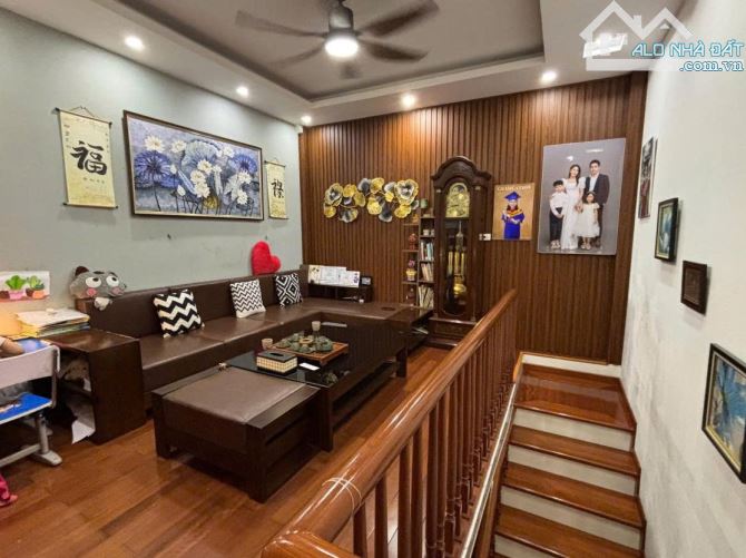 TRUNG TÂM HÀ ĐÔNG - ĐẤT VÀNG MẶT PHỐ - PHÂN LÔ VỈA HÈ RỘNG - Ô TÔ TRÁNH - 1
