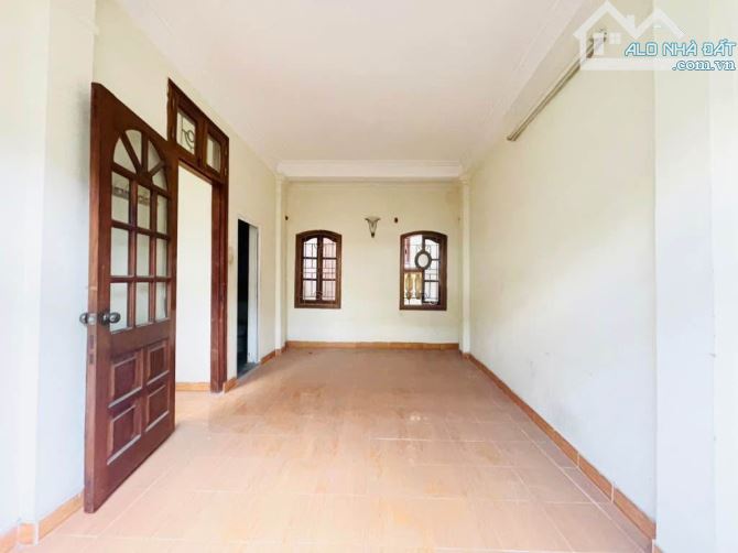 Trần Khát Chân- Nhà dân- 4 Tầng- Gần phố- Gần ô tô- Sổ vuông đẹp- Mặt tiền rộng- 54m2 - 1