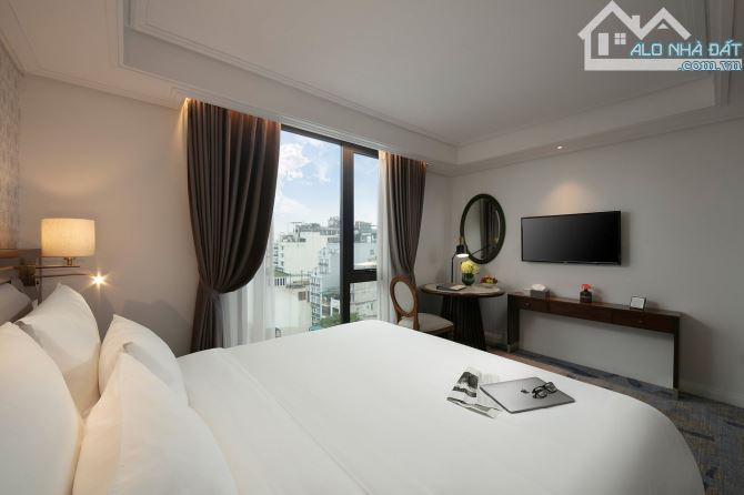 Bán nhanh - Bán gấp khách sạn mặt phố Hàng Bông - 310m2 - 13 tầng - mặt tiền 8.5m - 290 tỷ - 14