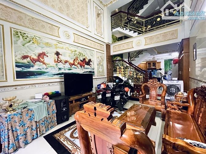 SIÊU PHẨM HƯƠNG LỘ 2,NGAY 4 XÃ,5 TẦNG MỚI,60m2(4.4×13),4PN,HẺM XE HƠI 7M - 3