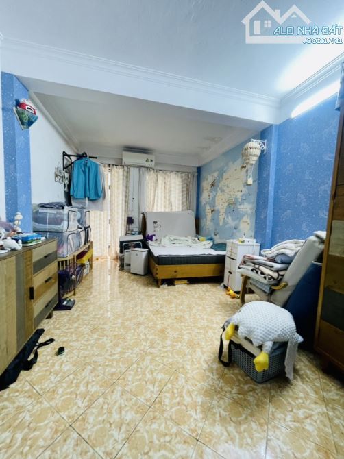 💥Phương Mai, Nhà Đẹp Dân Xây, Phân Lô, Ô tô Tránh, Gần Phố, DT 45m2, Giá 13.x Tỷ - 2