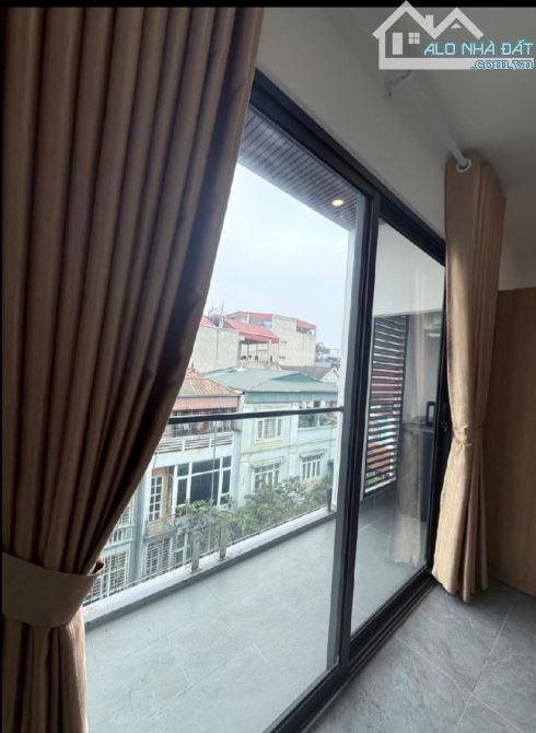 42 Tỷ/ 99 M2/8 Tầng/ Phạm Văn Đồng.vỉa hè Ô tô chánh - 2