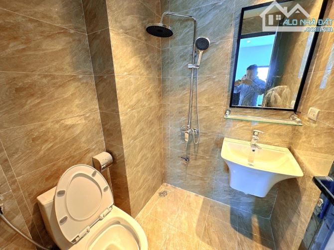 Dòng tiền 120tr/th, Tôn Thất Tùng 80m2*6T, MT6m mặt ngõ cách phố 20m, 2 mặt thoáng 22 tỷ - 2