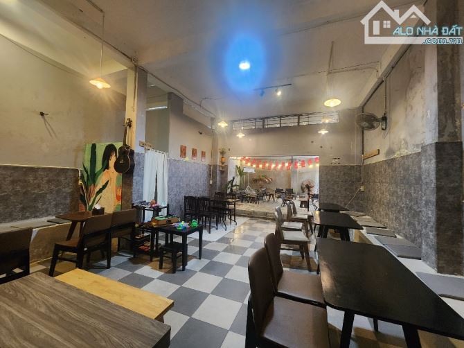 Nhà 185m² Lê Duẩn – cách mặt tiền 20m – 3 tầng kiên cố – kiệt 4m ô tô vào – nở hậu – k - 2