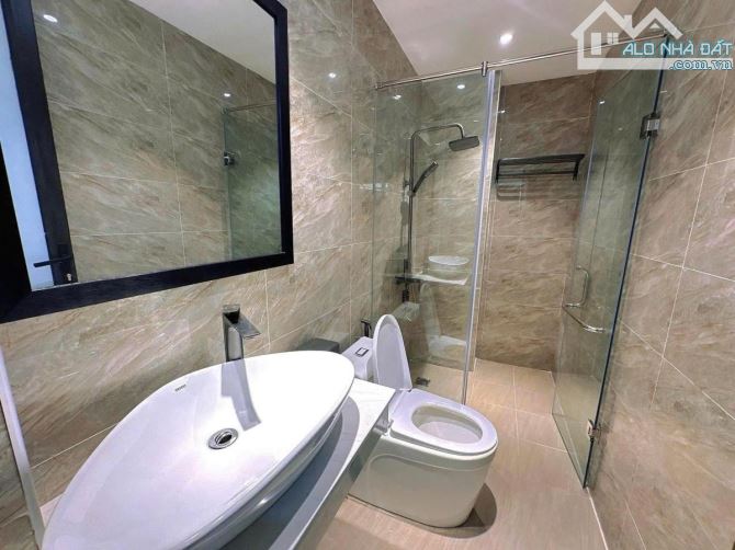 NÉT CĂNG phố Yên Hoà - Cầu Giấy 35m2 x 6 tầng, mặt tiền 4.5m, thang máy, chỉ 8.9 tỷ. - 2