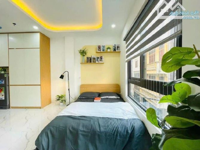 Siêu Phẩm Đường Láng - Đống Đa - Diện Tích:70m X 8 Tầng - Giá:19.9 Tỷ - 2