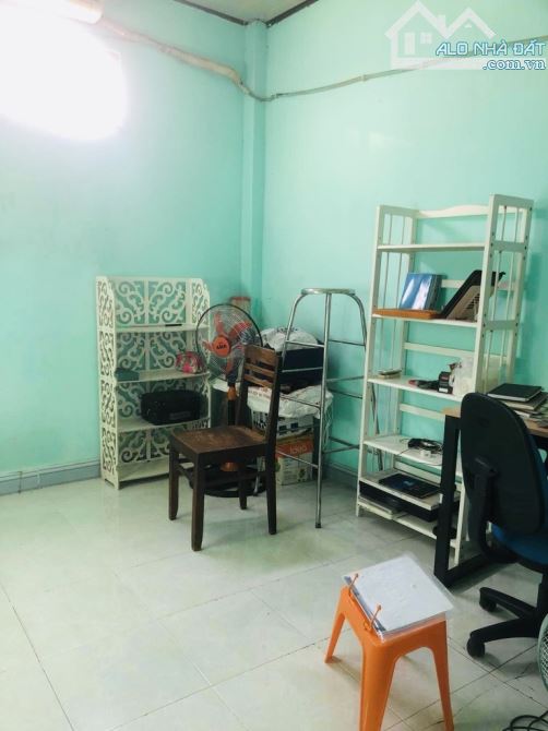 Bán nhà hẻm xe tải 90m2, ngang 5m ngay Phan Huy Ích Gò Vấp nhỉnh 6 đồng - 2