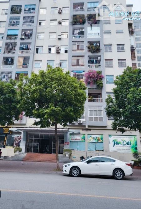 BIỆT THỰ. ĐẲNG CẤP. Phố Hoàng Quán Chi. KĐT Dịch Vọng. 5T. Thang Máy. 1 Hầm Rộng. MT 16m - 2