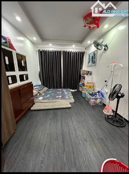 ✨ BÁN NHÀ ĐẸP KIM GIANG – 45M2 x 5 TẦNG – CHỈ CÁCH MẶT PHỐ 15M – GIÁ 7 TỶ - 2