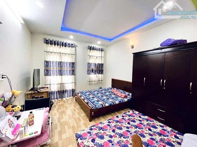 SIÊU PHẨM HƯƠNG LỘ 2,NGAY 4 XÃ,5 TẦNG MỚI,60m2(4.4×13),4PN,HẺM XE HƠI 7M - 4