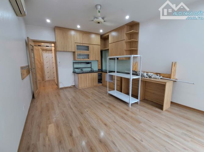 Bán nhà dân xây, 42m2 x 6 tầng thang máy - khu phân lô Quân đội 918 - sân golf Long Biên - 3
