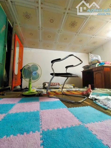 🌟 BÁN NHÀ ĐƯỜNG 400 KẾ BÊN GA METRO 1 - 46.4m2 (4m x 12m), 2 TẦNG, QUẬN 9 - 3