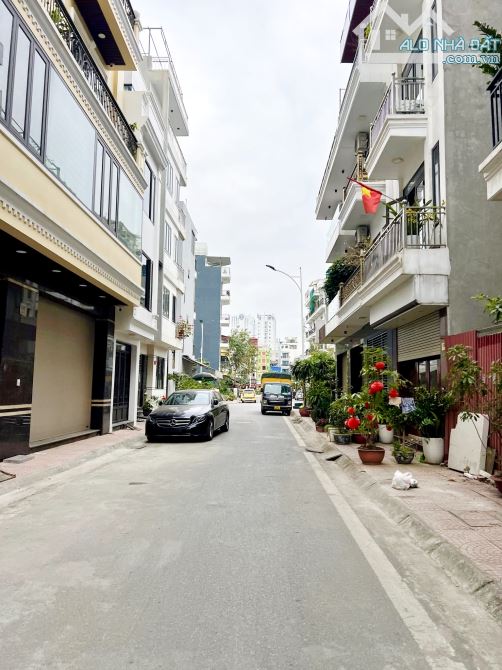 Mrs Tâm Bán đất TĐC Thế Lữ, Hạ Lý, Hồng Bàng, Hải Phòng. Không lỗi lầm đẳng cấp số 1 - 3