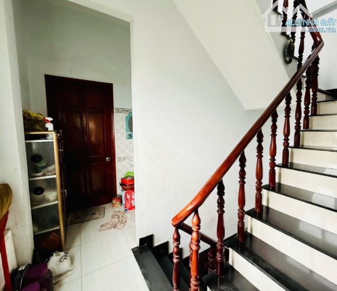 NHÀ HẺM XE HƠI THÔNG LÊ VĂN KHƯƠNG – HIỆP THÀNH, QUẬN 12 - 3