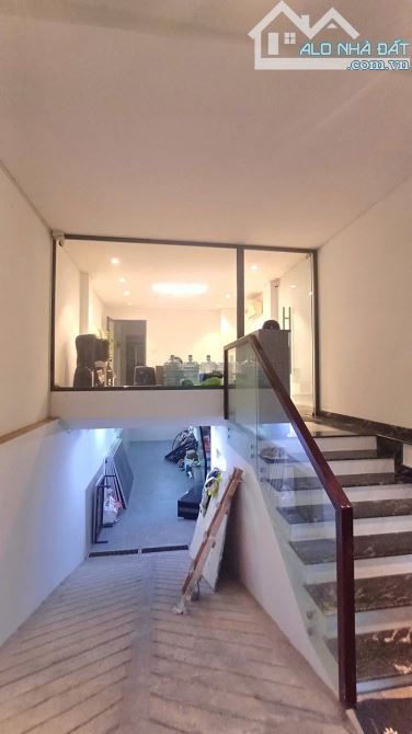 MẶT TIỀN BÙI TÁ HÀN - QUẬN 2 - 80m2 - 4 TẦNG - 3