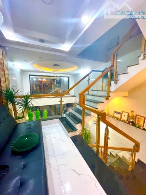 NHÀ ĐẸP 4 TẦNG KHU NHÀ ĐỒNG BỘ - Ô TÔ NGỦ TRONG NHÀ- FULL NỘI THẤT CAO CẤP - 3