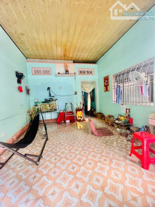 Nhà 84.6m2 1ty950 TL cấp 4 gần ngã Ba Thái Hòa P.Thái Hòa Tp Tân Uyên - 4