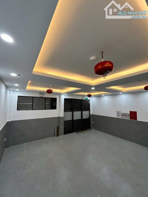CẦN BÁN CĂN HỘ DỊCH VỤ- NGÕ CHỢ KHÂM THIÊN- 7 TẦNG THANG MÁY- TT QUẬN ĐỐNG ĐA - 4