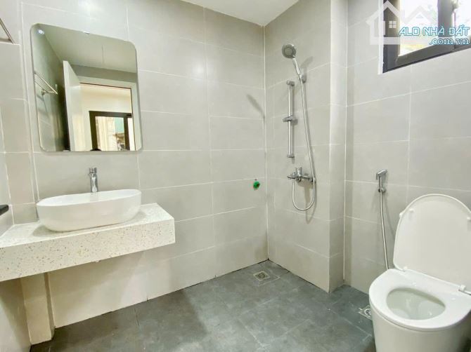 NGUYỄN LƯƠNG BẰNG – SIÊU PHẨM NHÀ ĐẸP  5 TẦNG - FULL NỘI THẤT 43m giá chào chỉ 7,5 tỷ - 4