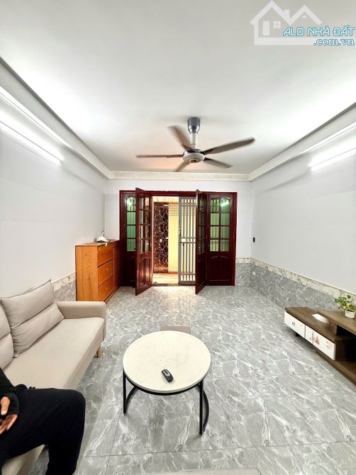 Bán nhà phố Đông Thiên, gần trường, gần chợ, giáp cầu Vĩnh Tuy, DT 34m2,Giá bán 5.85 tỷ. - 4