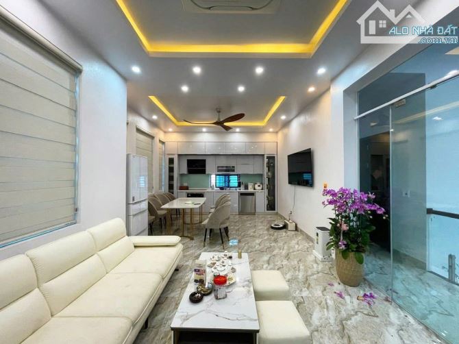 Bán biệt thự Siêu Vip Gần Lê Hồng Phong . DT 177m2 x 2T Lô Góc - 4