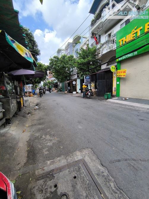 Bán Nhà 2 MTKD Đường Số 28 P6-GV. DT: 7x17M. Cn:95m2. Nhà 2 Lầu GIÁ CHỈ 13.5 TỶ TL. - 4