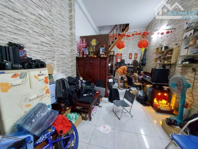 Nhà rộng hiếm Nguyễn Hồng Đào-P14 Tân Bình-75m2 nở hậu- hẻm xe hơi-chỉ 8 tỷ - 4