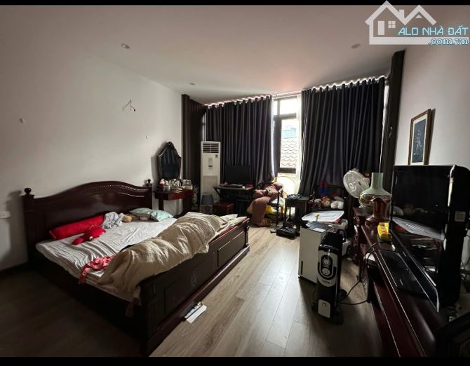 VỊ TRÍ ĐẸP- MẶT HỒ CHÙA LÁNG - 2 MẶT Ô TÔ TRÁNH - 6T THANG MÁY - KINH DOANH SẦM UẤT - 4