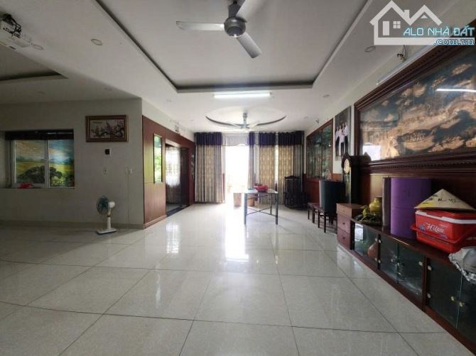 Bán nhà biệt thự Mặt tiền DC11 - Lê Trọng Tấn, 500m tới Aeon, 10x20m, 4 Tầng, 24.9 tỷ. - 4