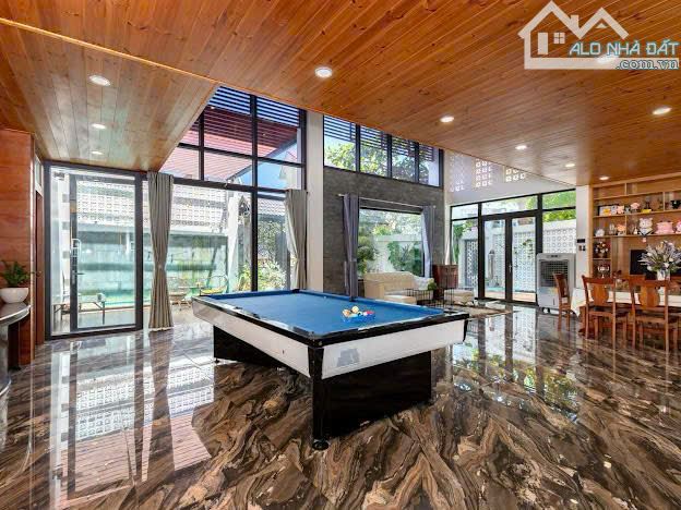 BÁN BIỆT THỰ ĐẸP GÓC 2 MẶT TIỀN BÃI SAU, 256 M2 GIÁ TỐT NHẤT KHU VỰC 25 TỶ - 5