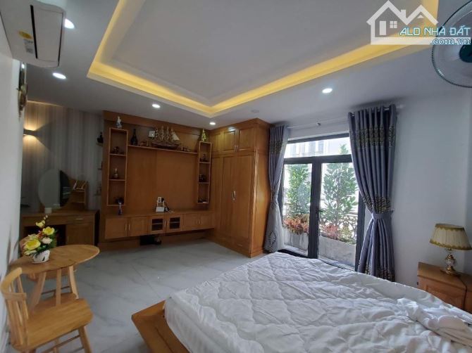 🥰 Siêu phẩm 5 tầng có Thang Máy đường PHẠM VĂN CHIÊU quận Gò Vấp dt 72m2 nở hậu hẻm 6m Th - 5