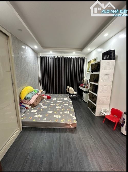 ✨ BÁN NHÀ ĐẸP KIM GIANG – 45M2 x 5 TẦNG – CHỈ CÁCH MẶT PHỐ 15M – GIÁ 7 TỶ - 5