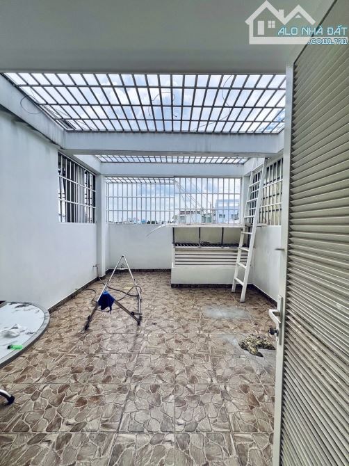🥰 Nhà 4 tầng đường Phạm Văn Chiêu phường 14 quận Gò Vấp dt 61m2(4x15) hẻm 6m - 5