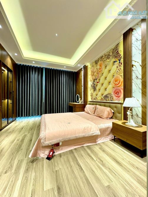 5 TẦNG, MT 5 M, PHỐ YÊN HOÀ, CẦU GIẤY - 5