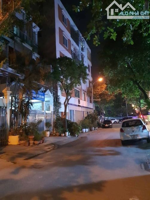 CHỈ 16TỶ NHÀ PHỐ NGUYỄN VĂN LỘC HÀ ĐÔNG PHÂN LÔ VỈA HÈ 2 THOÁNG TRƯỚC SAU KDOANH ĐẲNG CẤP - 5