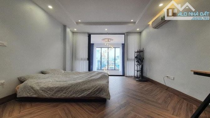 BÁN NHÀ HOÀNG CẦU ĐỐNG ĐA 63m X7 TẦNG THANG MÁY - MT 4.2m - GIÁ: 15.2 TỶ - 6