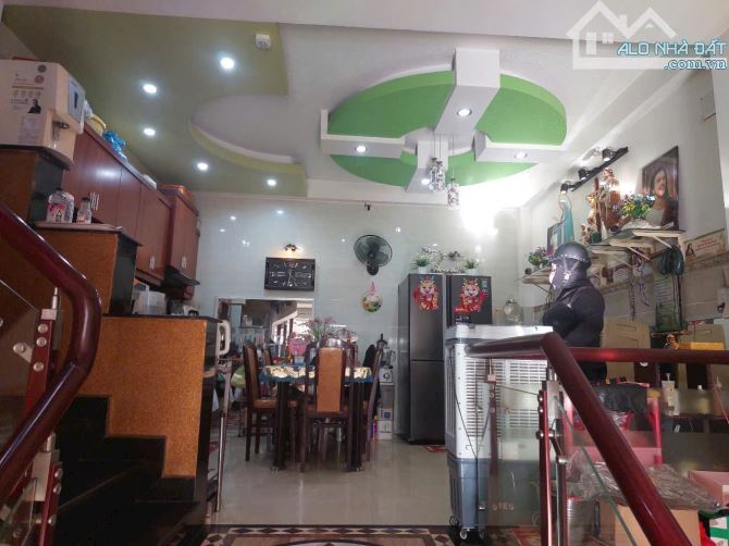 SIÊU PHẨM 4 TẦNG - CÁCH MT PHẠM VĂN CHIÊU 30M - GIÁ CỰC TỐT - 6