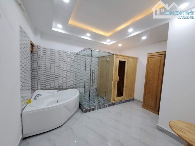 🥰 Siêu phẩm 5 tầng có Thang Máy đường PHẠM VĂN CHIÊU quận Gò Vấp dt 72m2 nở hậu hẻm 6m Th - 7
